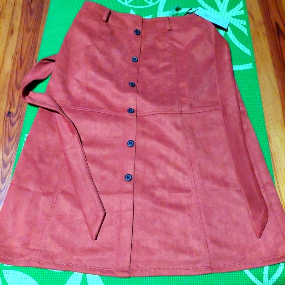 NWT Shinestar skirt